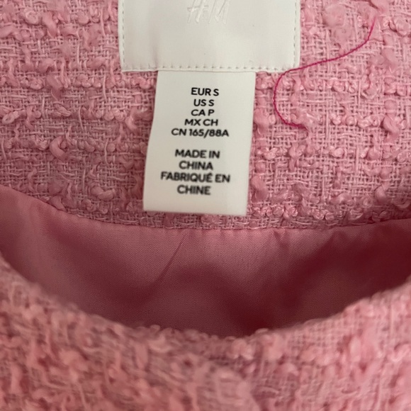 Bubblegum pink lady jacket blazer gold buttons small shoulder pads - Picture 4 of 4